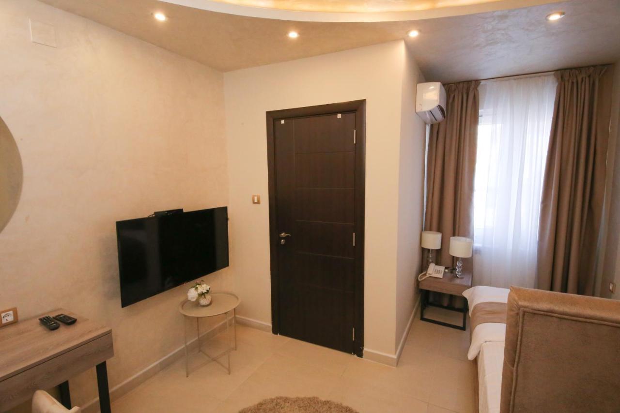 فندق Bajadera Lux بلغراد المظهر الخارجي الصورة