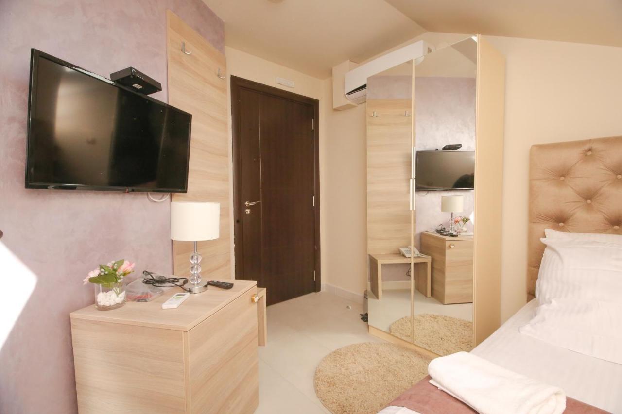 فندق Bajadera Lux بلغراد المظهر الخارجي الصورة